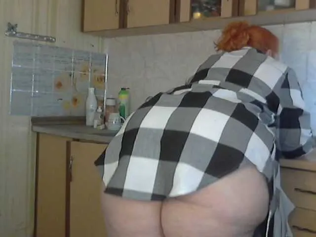 Live sex webcam photo for LilyTanya #293303529