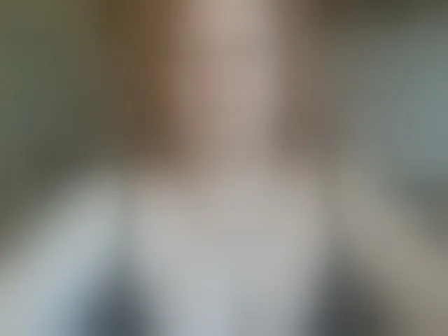 Live sex webcam photo for LilyTanya #293342248