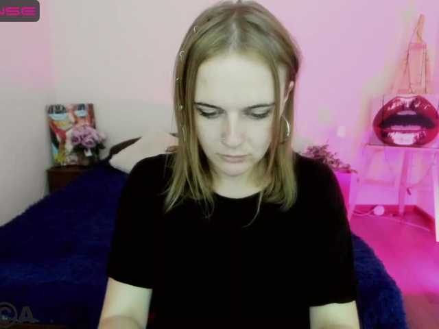 Live sex webcam photo for LilyVirs #275720008