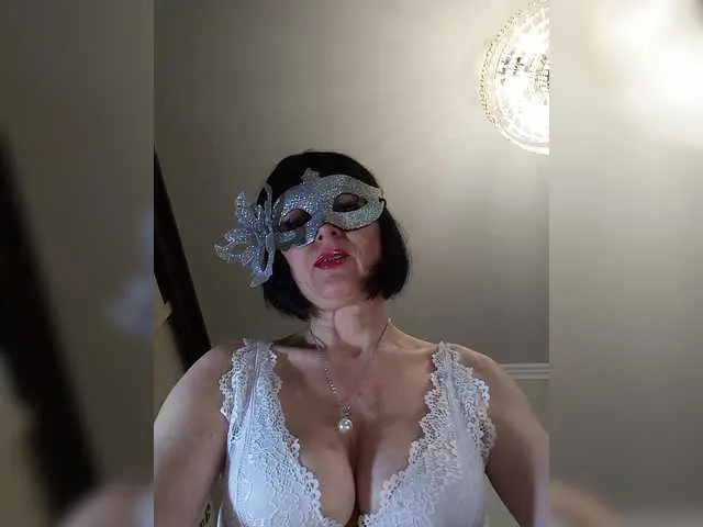 Live sex webcam photo for Lilya18 #291003490