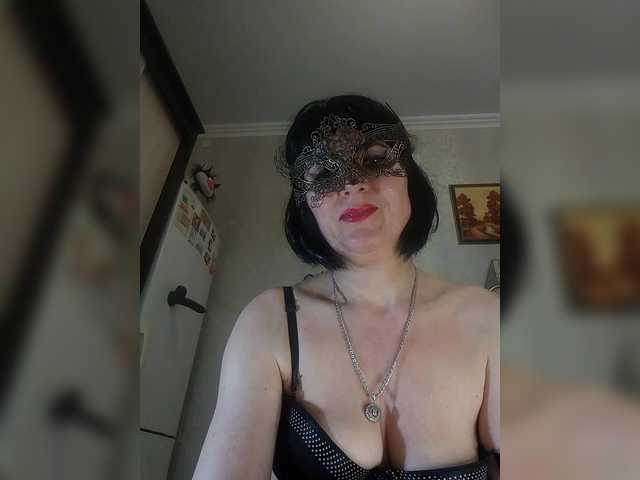 Live sex webcam photo for Lilya18 #291131669