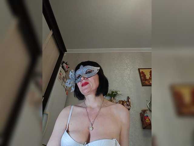 Live sex webcam photo for Lilya18 #291272629