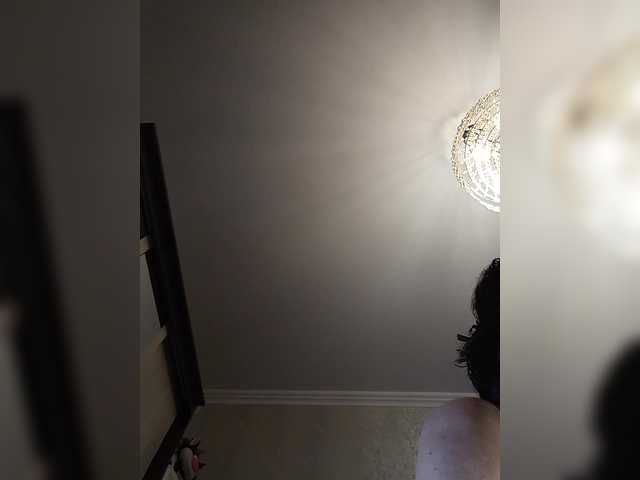 Live sex webcam photo for Lilya18 #291386915