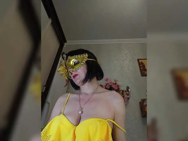 Live sex webcam photo for Lilya18 #291582917