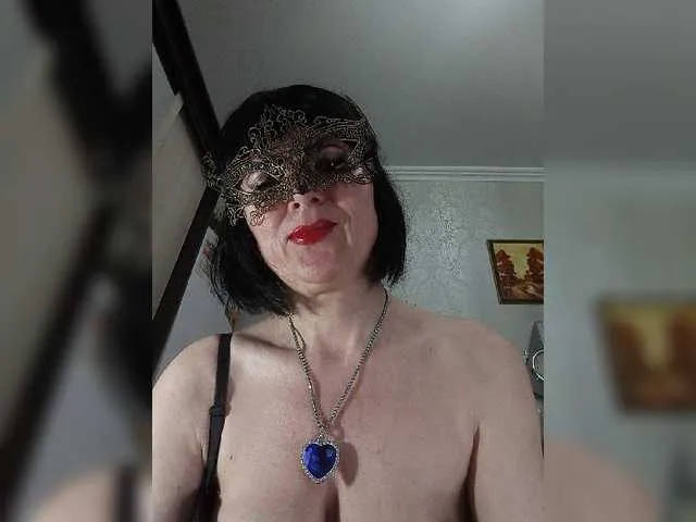 Live sex webcam photo for Lilya18 #293548720