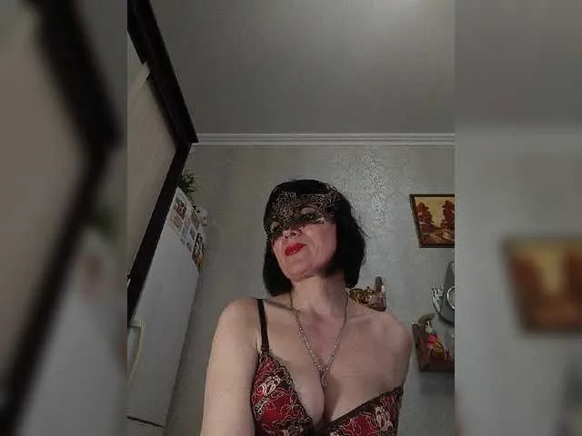 Live sex webcam photo for Lilya18 #293747342