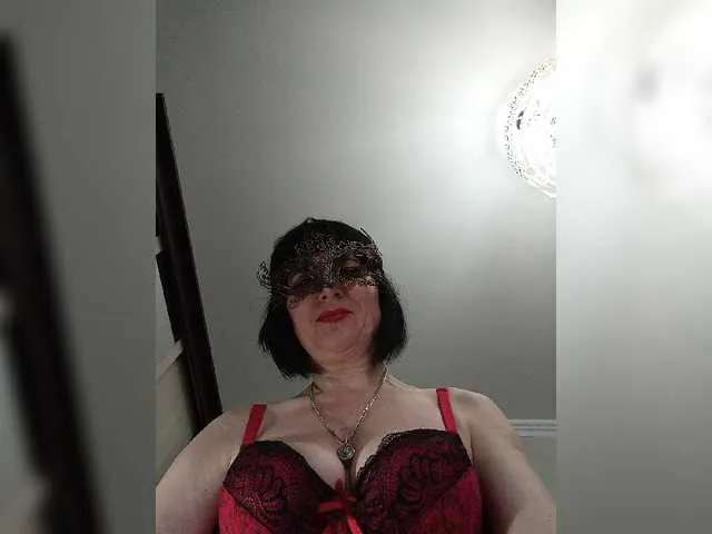 Live sex webcam photo for Lilya18 #293766391