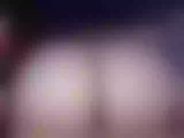 Live sex webcam photo for Lilye #275492361
