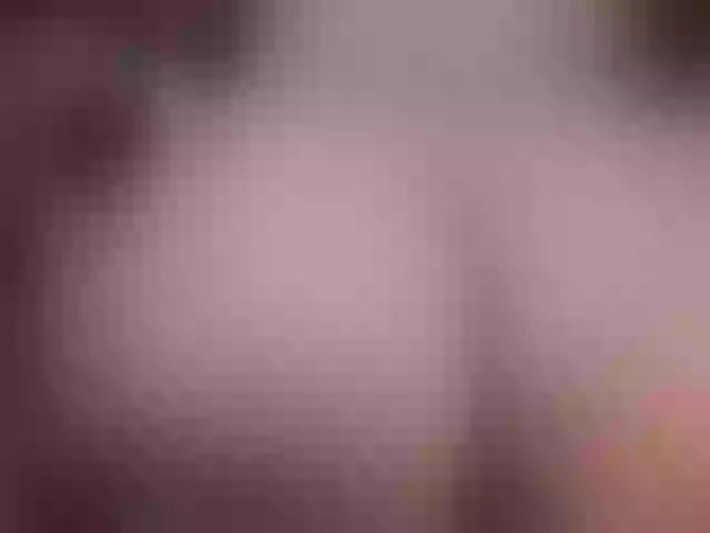 Live sex webcam photo for Lilye #275701414