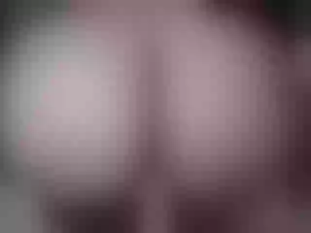 Live sex webcam photo for Lilye #276471418