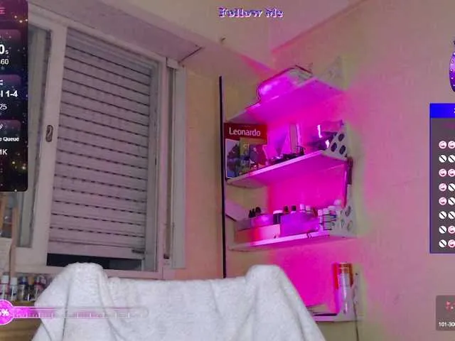 Live sex webcam photo for Lilye #277566066