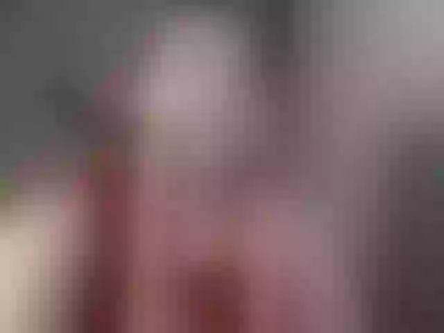 Live sex webcam photo for Lilye #292186948