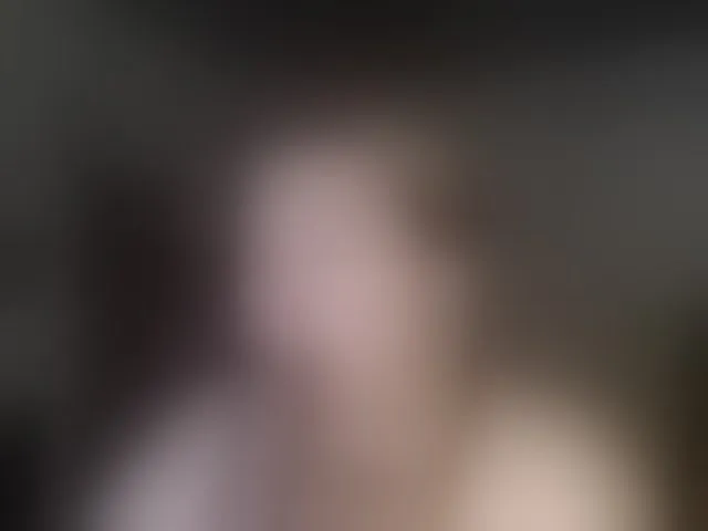 Live sex webcam photo for Lilye #294247281