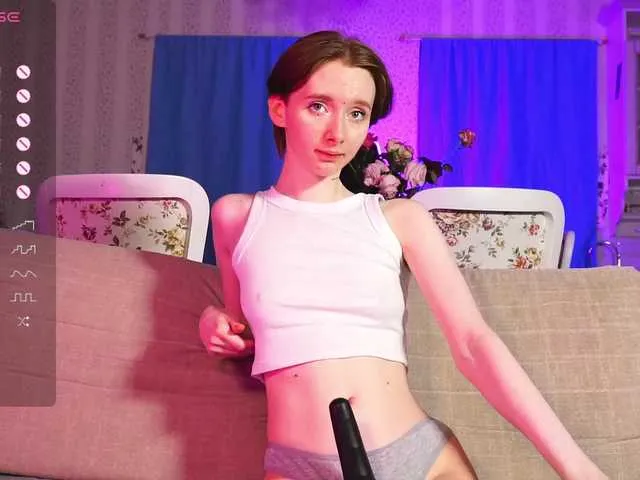 Live sex webcam photo for LimaLexxx #277349716