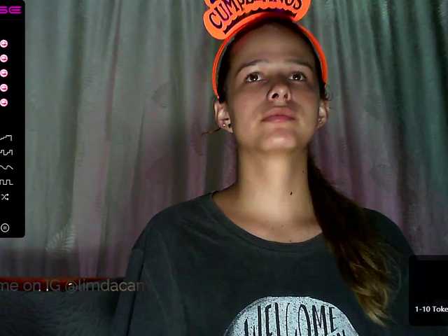 Live sex webcam photo for Limdacam #271811666