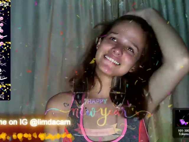 Live sex webcam photo for Limdacam #271838260