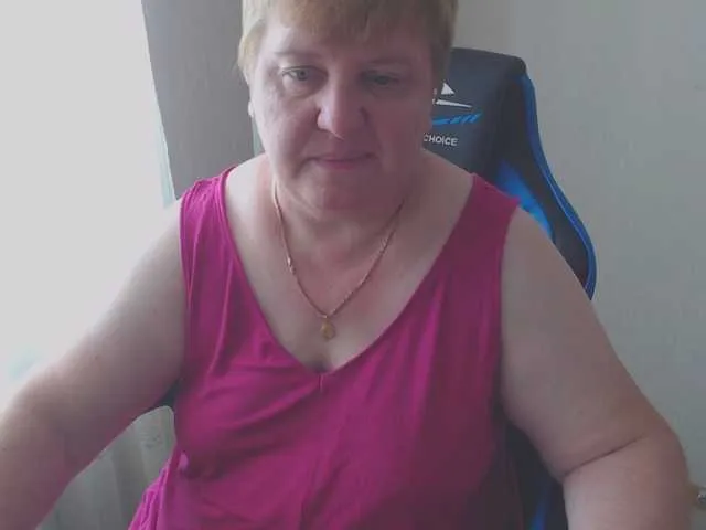 Live sex webcam photo for LimonkaFire #291548704