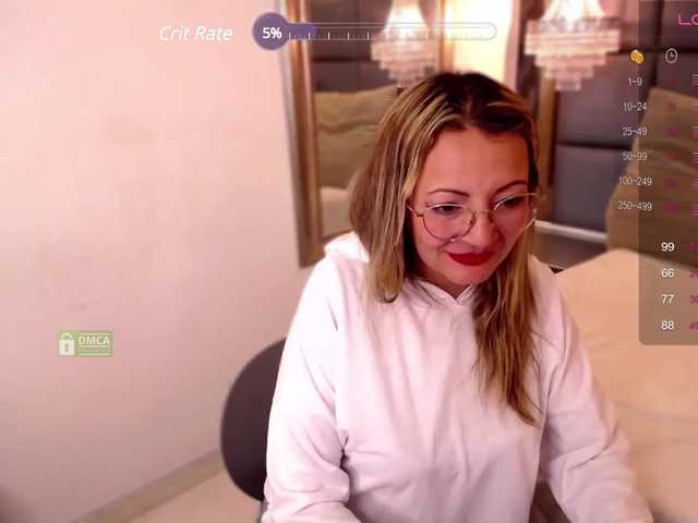 Live sex webcam photo for Lina-Hermosa #276341078