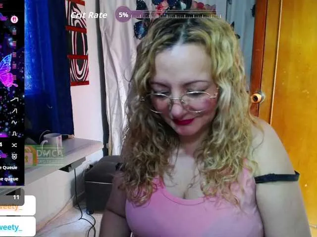 Live sex webcam photo for Lina-Hermosa #292156761