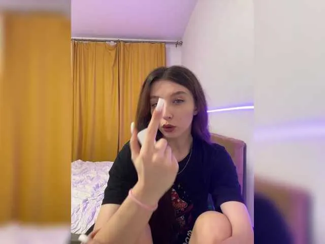 Live sex webcam photo for LinaCute #290270930
