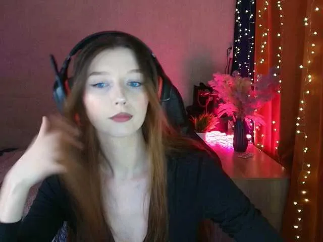 Live sex webcam photo for LinaCute #291149424