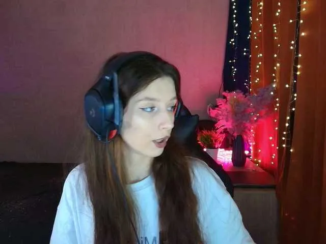 Live sex webcam photo for LinaCute #291276014