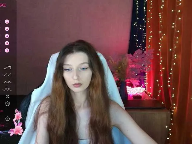 Live sex webcam photo for LinaCute #291304178