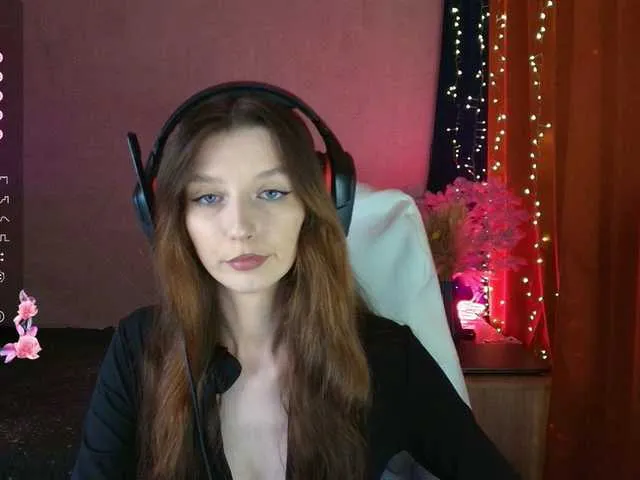 Live sex webcam photo for LinaCute #291311078