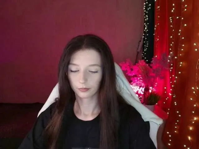 Live sex webcam photo for LinaCute #291546066