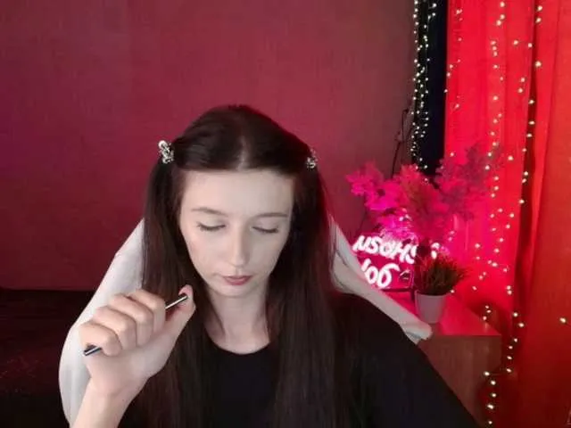 Live sex webcam photo for LinaCute #291548878