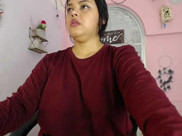 Live sex webcam photo for LinaFalu #276051598