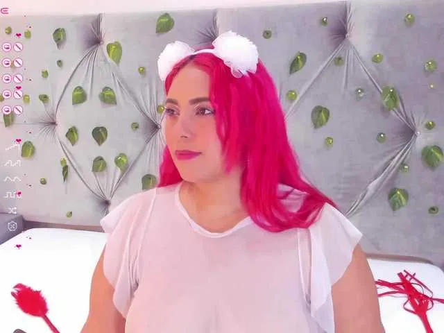 Live sex webcam photo for LinaSantos #276121792