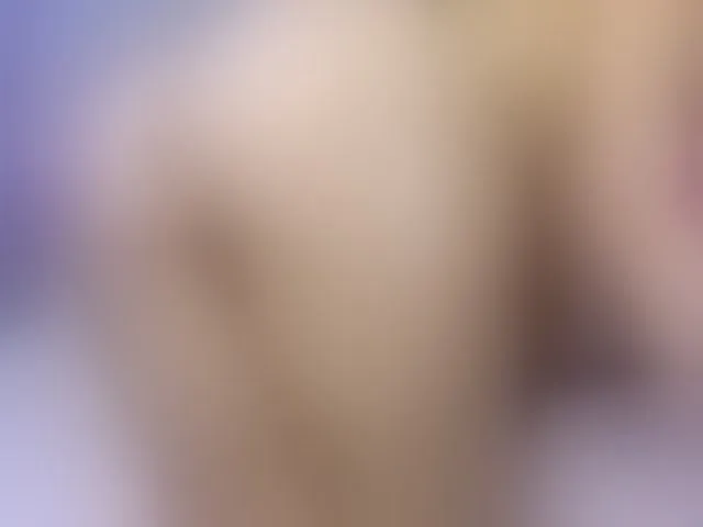 Live sex webcam photo for LinaStones #293757339