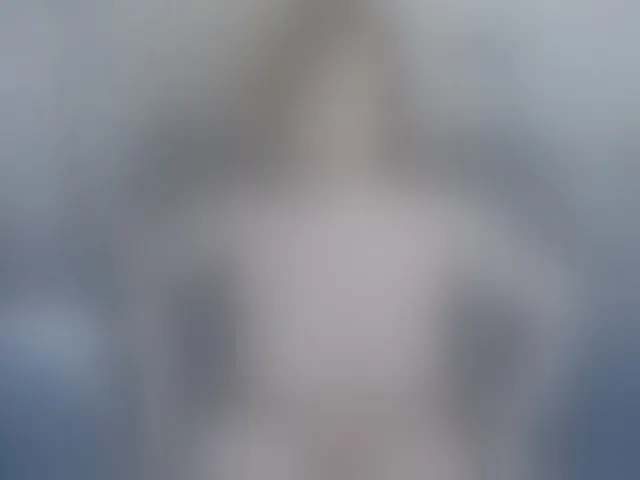 Live sex webcam photo for LinaTomingas #294056628