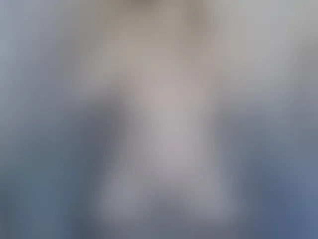 Live sex webcam photo for LinaTomingas #294158180