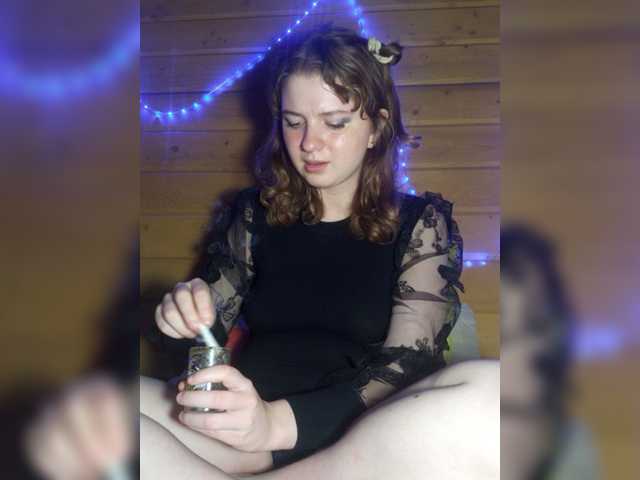 Live sex webcam photo for Linah3re #276526777