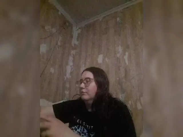 Live sex webcam photo for Linavia #290645035