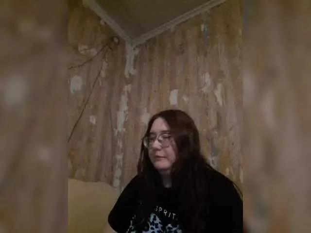 Live sex webcam photo for Linavia #290665921