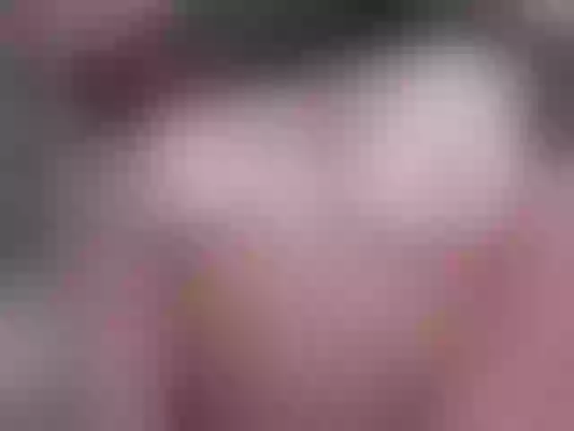 Live sex webcam photo for Linda-3 #291315504