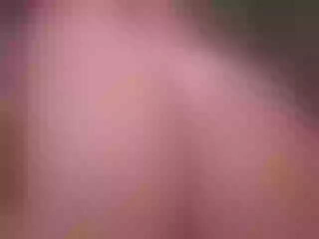 Live sex webcam photo for Linda-3 #291588837