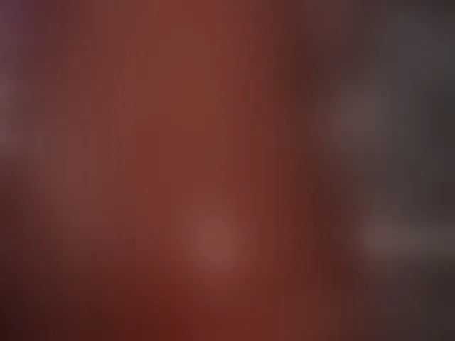 Live sex webcam photo for Linda-3 #294143722