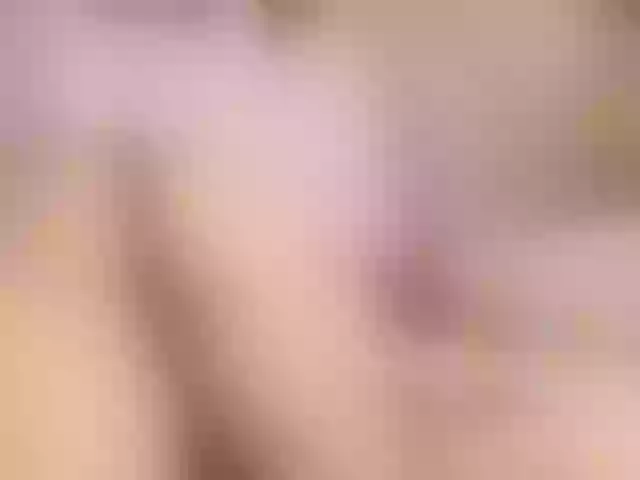 Live sex webcam photo for Linda-Evanss #291247309