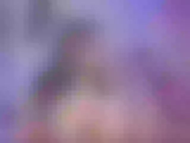 Live sex webcam photo for Linda-Evanss #291322198