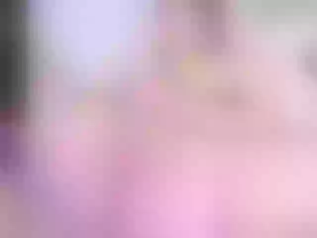 Live sex webcam photo for Linda-Evanss #291916757
