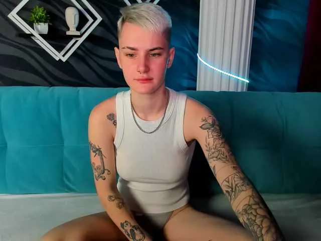Live sex webcam photo for LindaBryantt #291024516