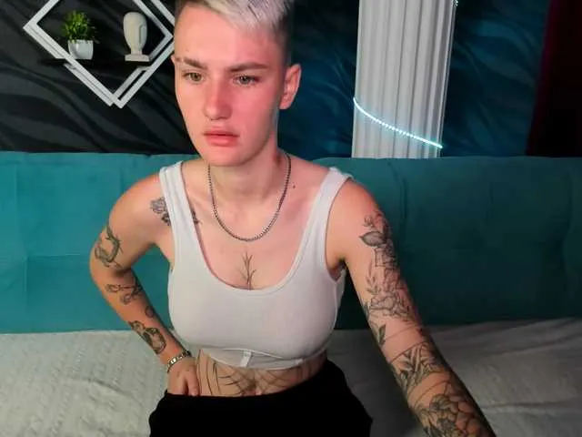 Live sex webcam photo for LindaBryantt #291227925