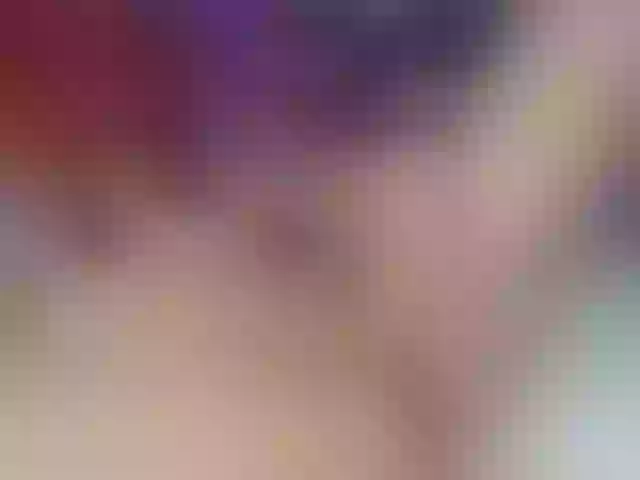 Live sex webcam photo for LindaGarret #277900500