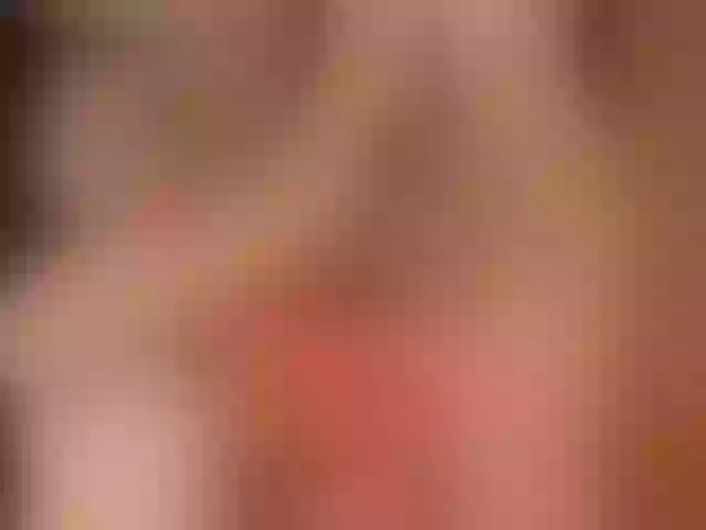 Live sex webcam photo for LindaJenny #272322477