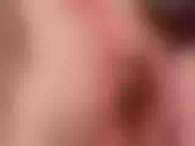 Live sex webcam photo for LindaJenny #272508911