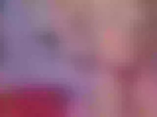 Live sex webcam photo for LindaJenny #272572686